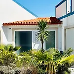 Дом отдыха Joia Da Casa House With Private Pool