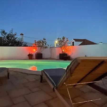 בית נופש Joia Da Casa House With Private Pool Sobral (Leiria)